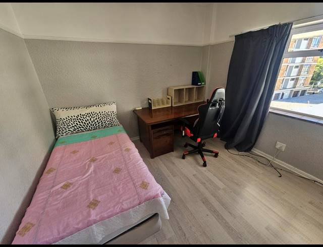 2 BEDROOM PROPERTY TO RENT IN RONDEBOSCH